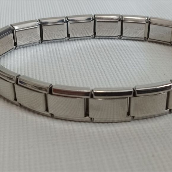 Vintage Silver Toned Composable Stainless Steel Metal Elastic K Charm Bracelet - Picture 11 of 12
